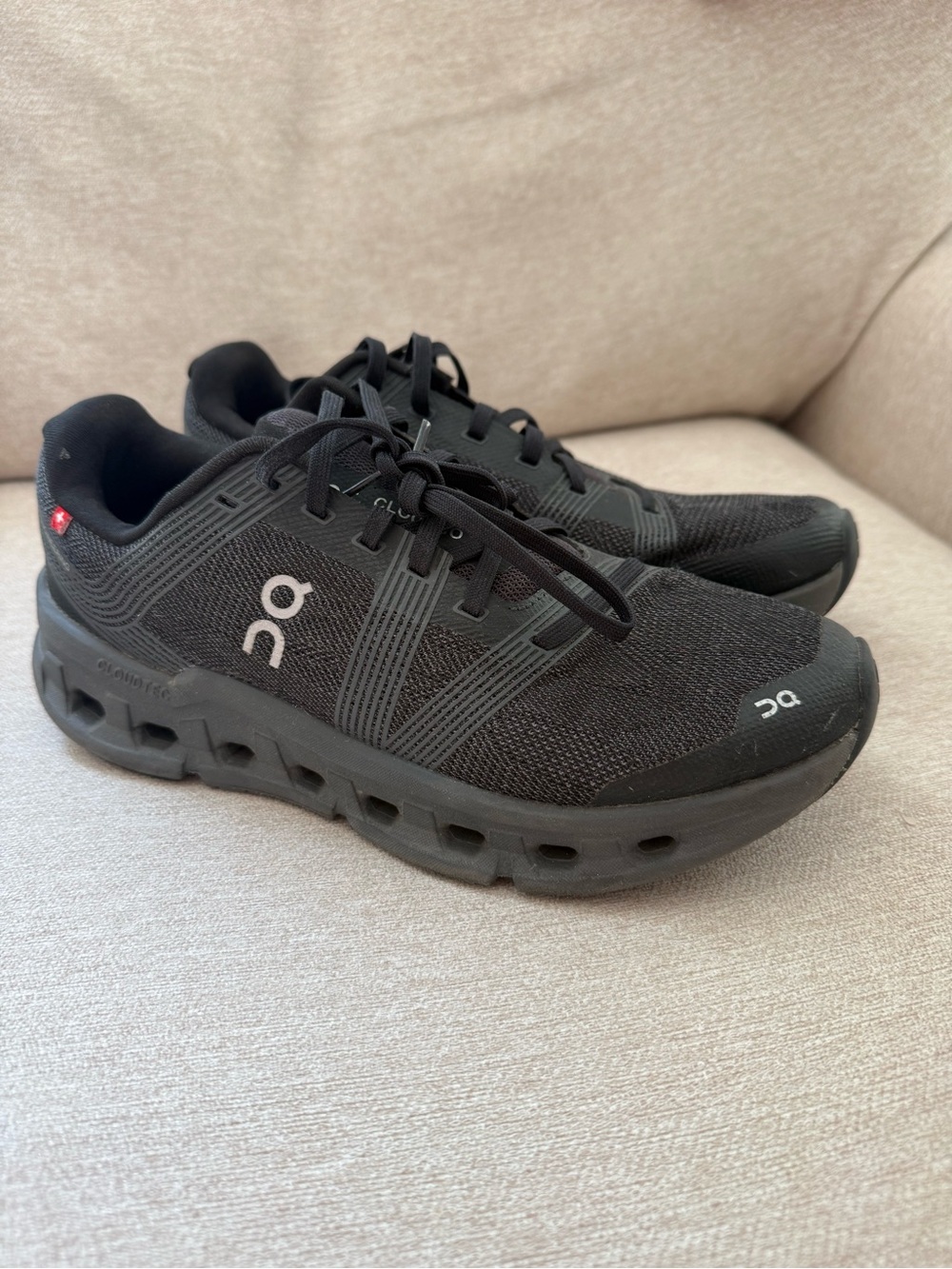 On Women’s Cloudgo All-Black Running Shoes - Picture 2 of 6